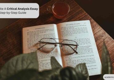 Critical Analysis Essay: Structure, Format and Writing Guide for Students